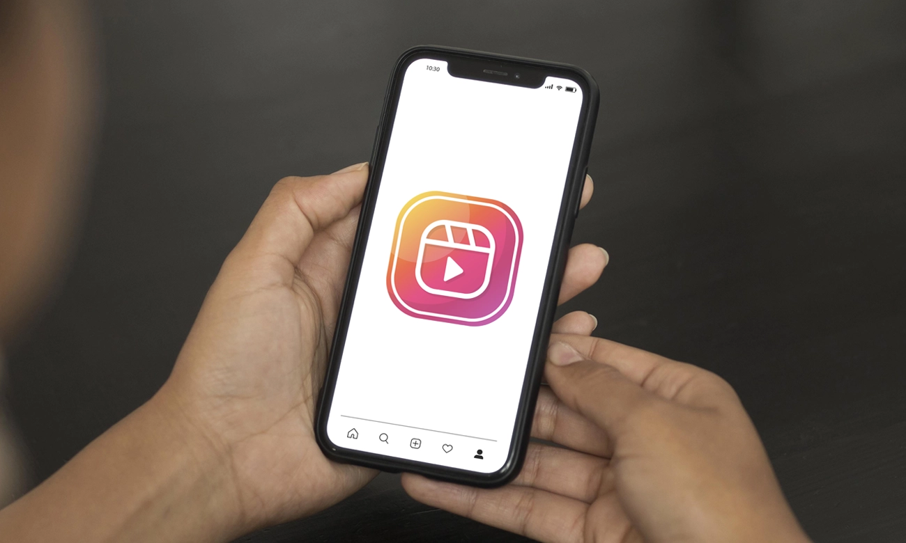 ilustrasi pemilik loket memakai instagram