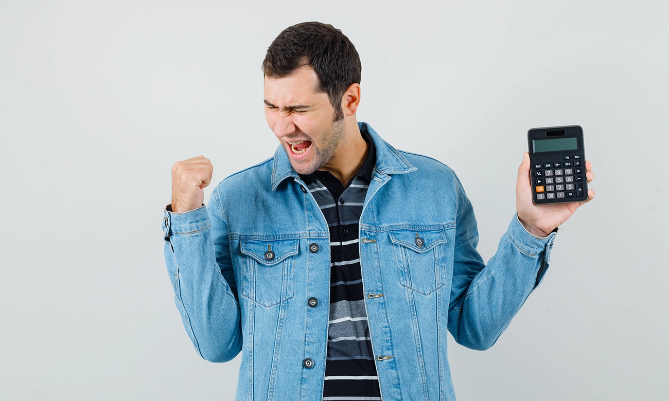 ilustrasi pelanggan bayar pajak