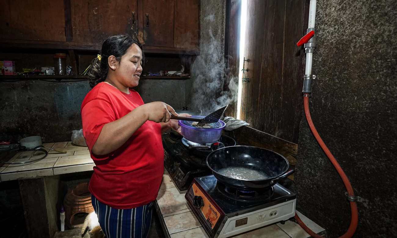 ilustrasi panci khusus kompor induksi